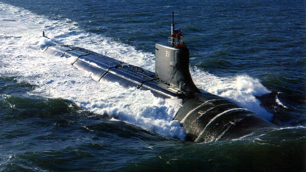 Tàu ngầm số hiệu SSN-22 này cũng sở hữu sức mạnh rất lớn, nắm giữ vị trí quan trọng trong lực lượng của Hải quân Mỹ. Trên tàu ngầm này có sự xuất hiện của kho vũ khí tương đối khổng lồ, bao gồm tới 40 quả ngư lôi kèm tên lửa các loại và thậm chí có thể là 100 quả thuỷ lôi với các ống phóng 26 inch.