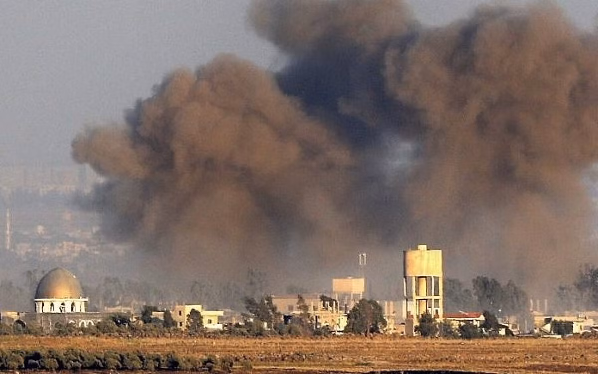 Quay lại cuộc không kích lần này, đây đã là lần thứ 4 Israel tiến hành tấn công nhắm vào Syria trong tháng 11 này, và từ năm 2011 – nay, Israel cũng từng tiến hành nhiều cuộc tấn công nhắm vào quốc gia láng giềng này.