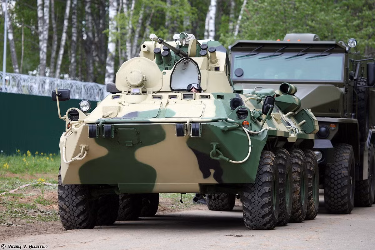 Có thể nói, mẫu xe bọc thép chiến đấu BTR-82A tối tân này của Nga là rất mạnh mẽ với các khả năng của mình, có nó trong quân đội của mình thì chắc chắn, sức mạnh của Quân đội Belarus sẽ tăng lên đáng kể. Nguồn ảnh: twuko.com.