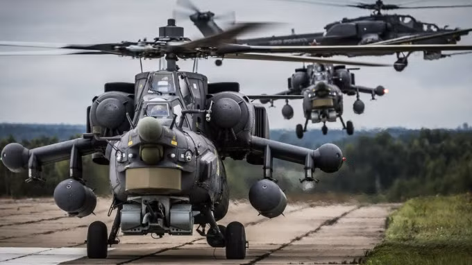 Song, chưa cần bàn đến các loại máy bay khác của Nga, việc Mi-28NE thực hiện pha biểu diễn vừa rồi cũng đã đủ để gây sự chú ý, có thể đánh giá rằng với khả năng của “thợ săn đêm”, tiềm năng xuất khẩu với các đơn hàng mới thông qua Dubai Airshow 2021 là rất lớn. Nguồn ảnh: Pinterest.