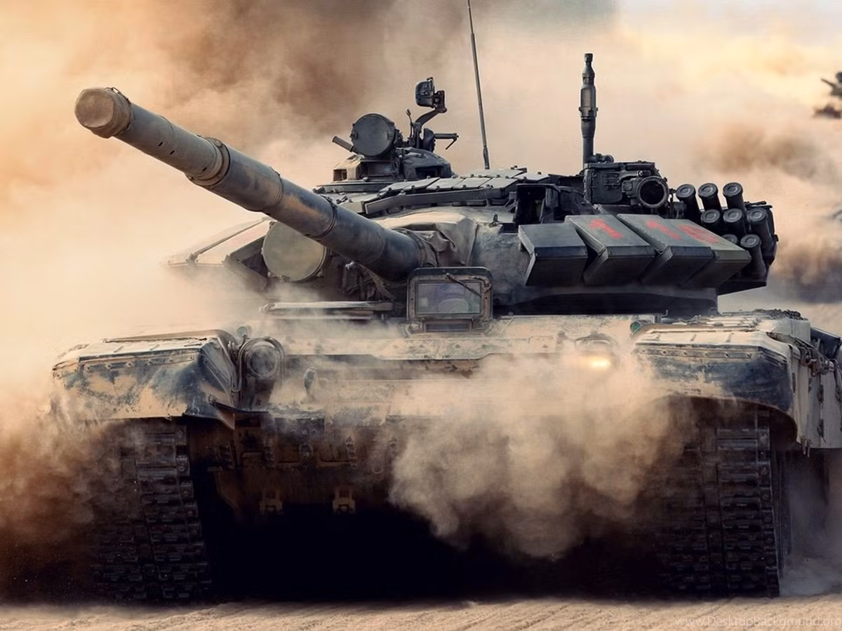 Ngoài chi phí quá đắt đỏ, các chuyên gia quân sự còn nhận định rằng việc đưa xe tăng T-14 Armata vào sử dụng, sẽ yêu cầu quân đội Nga phải chỉnh sửa lại học thuyết xe tăng của họ, do loại vũ khí này quá mới mẻ và hiện đại vượt bậc.