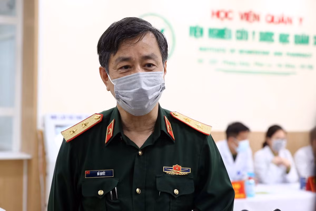 Vi phạm gì khiến 2 tướng Học viện Quân y bị kỷ luật… cách tất chức vụ Đảng - Hình 2 Vi pham gi khien 2 tuong Hoc vien Quan y bi ky luat… cach tat chuc vu Dang-Hinh-2
