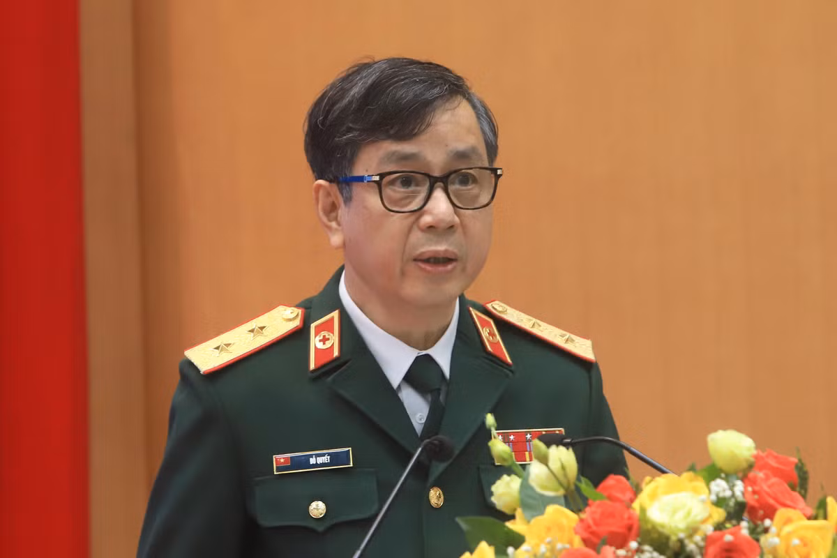 Trước đó, Ủy ban Kiểm tra Trung ương đã kết luận về sai phạm tổ chức, cá nhân tại Học viện Quân Y, đặc biệt là Giám đốc và Phó Giám đốc Học viện này. Do đó, việc tiến hành kỷ luật đối với những cán bộ này là đúng quy trình, thủ tục kỷ luật đảng viên quy định tại điều lệ đảng Cộng sản Việt Nam và hướng dẫn của Ban chấp hành trung ương.