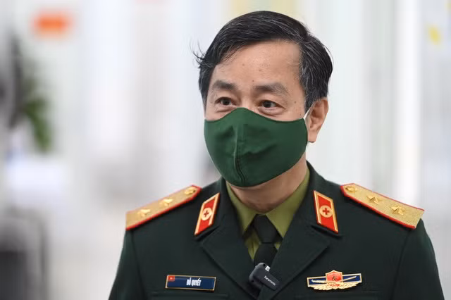 Tiến sĩ, luật sư Đặng Văn Cường – Đoàn Luật sư TP Hà Nội cho rằng, kỷ luật Đảng chỉ là bước đầu của của quy trình xử lý cán bộ, sau khi luật Đảng có thể còn là những chế tài của pháp luật.