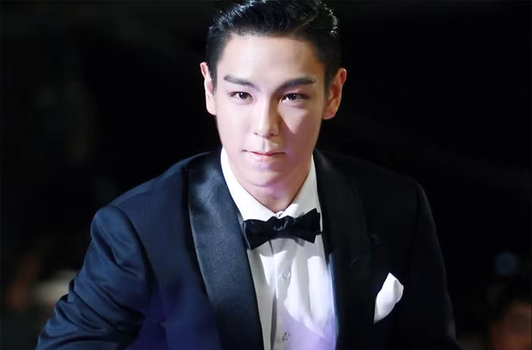 Trong một cuộc phỏng vấn cuối năm 2016, khi được hỏi về chuyện bạn gái, tình yêu, T.O.P nhóm Big Bang cho biết kể từ khi ra mắt làng giải trí, anh chỉ có 3 mối tình. (Ảnh: TV Daily)