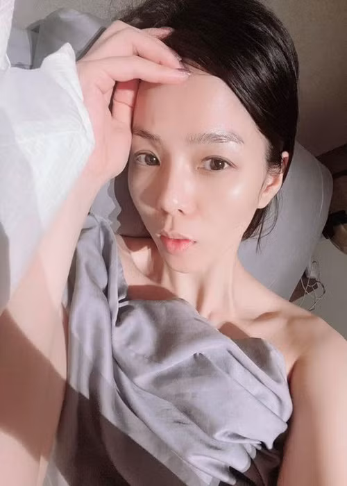 Bị chê mặt gầy hốc hác kém xinh, Lệ Quyên lên tiếng Bi che mat gay hoc hac kem xinh, Le Quyen len tieng
