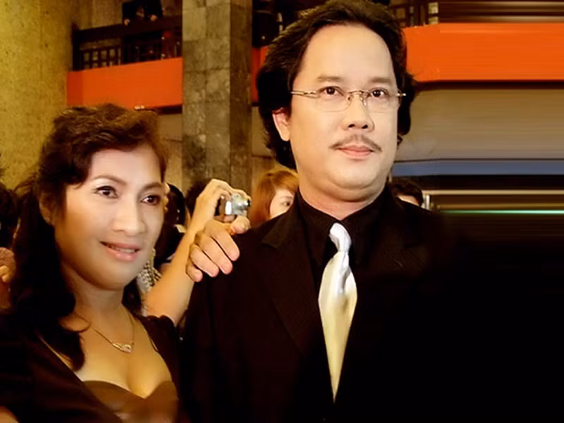 Khi có con, Công Hậu đề nghị vợ ở nhà trông con. "Sinh con xong, vợ chồng tôi đều khó khăn. Ai cũng đi diễn thì ai ở nhà trông con? Thế là, Ngọc chọn hy sinh sự nghiệp để tôi chuyên tâm đóng phim”, nam diễn viên chia sẻ. Ảnh: Vietnamnet