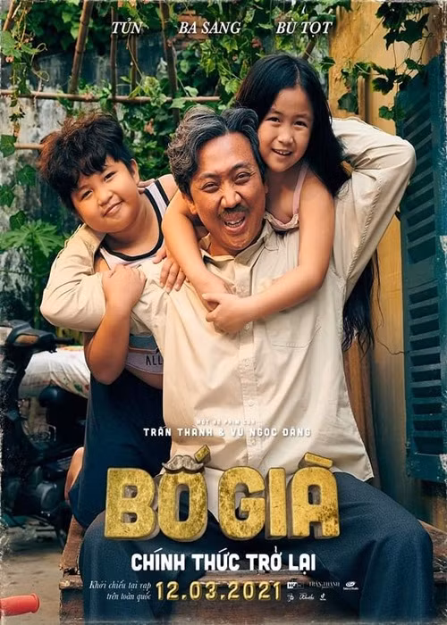 Bé Ngân Chi - diễn viên nhí đóng bé Bù Tọt - con gái của ông Ba Sang trong “Bố già” chia sẻ trên Zing, bé tăng 2 kg do được danh hài Trấn Thành cho ăn nhiều quá. Không chỉ Ngân Chi, cả đoàn đều than thở vì tăng cân khi "Bố già" đóng máy.