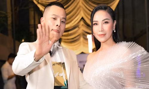 Quynh Thu thua nhan “nghi choi” voi Vu Khac Tiep sau 15 nam