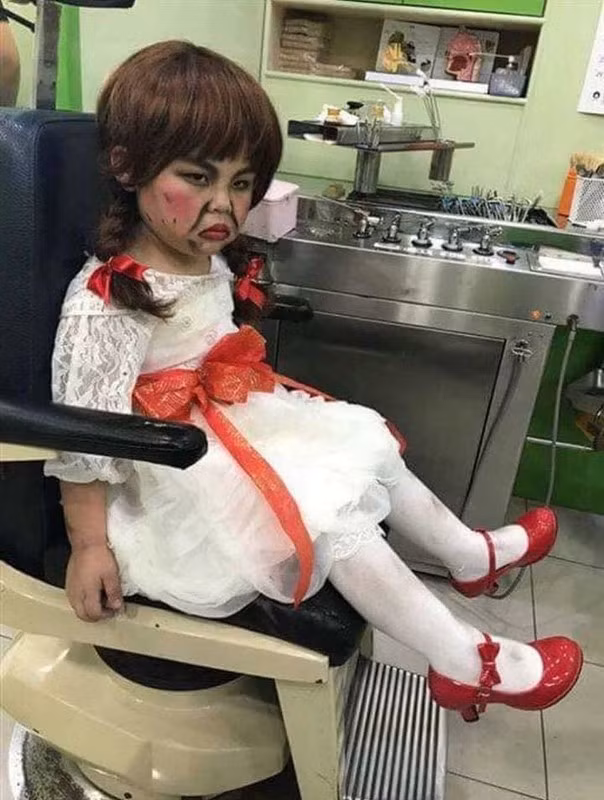 Không chỉ có người lớn mới lên kế hoạch để tận hưởng lễ hội này mà ngay cả những đứa trẻ cũng hào hứng tham gia các hoạt động hóa trang Halloween.