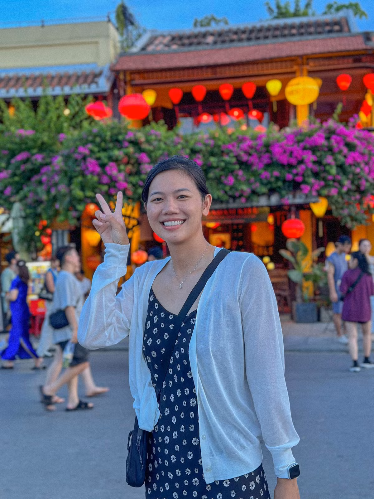 Theo thông tin được một bạn thân thiết của Ánh Viên hé lộ bạn trai của nữ kình ngư hơn tuổi cô và cũng hoạt động trong lĩnh vực thể thao.