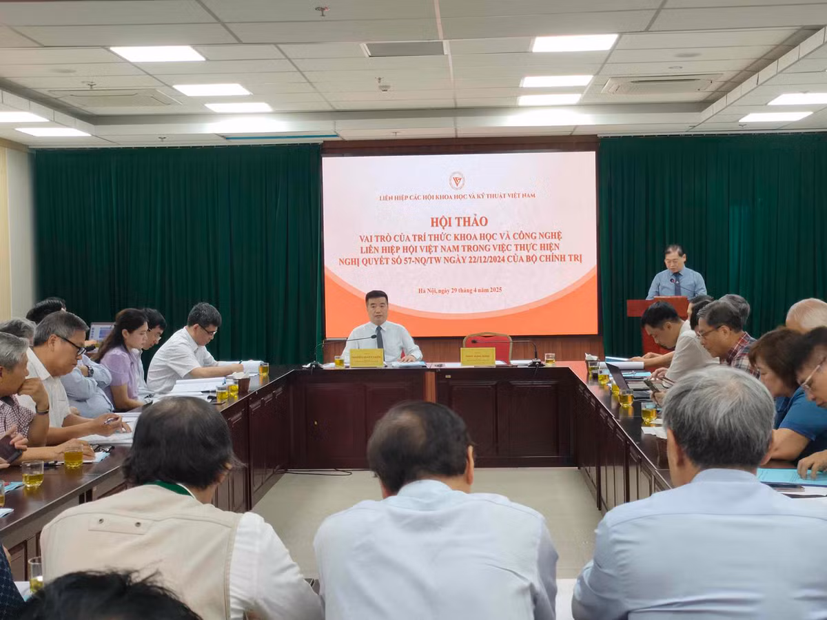 Phát huy mạnh mẽ vai trò của trí thức KH&CN trong thực hiện Nghị quyết 57 Phat huy manh me vai tro cua tri thuc KH&CN trong thuc hien Nghi quyet 57