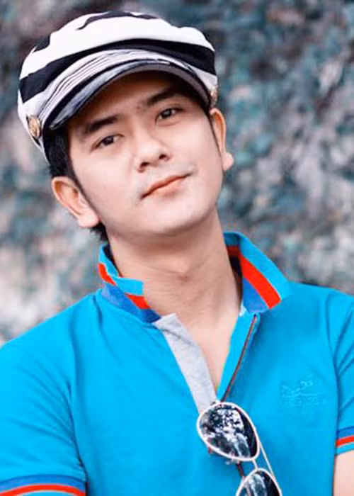 Vì muốn giữ bình yên cho gia đình, Hùng Thuận không muốn chia sẻ quá nhiều. Những tưởng hạnh phúc cuối cùng cũng mỉm cười với “Bé An” của “Đất Phương Nam” thì chỉ sau một thời gian tái hợp, Hùng Thuận và Thanh Vân chia tay. Ảnh: Zing News