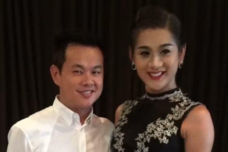 Sau thời gian dài lẻ bóng, Lâm Khánh Chi tiết lộ về tình mới vào tháng 8/2015. Bạn trai của cô là Việt kiều Mỹ tên Kenny Thắng. Tuy nhiên, vừa công khai mối quan hệ mới, Lâm Khánh Chi đăng tải dòng tâm sự ngầm tuyên bố chia tay bạn trai Việt kiều. Ảnh: Người đưa tin