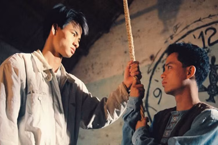 Trước “Sóng ở đáy sông”, Xuân Bắc từng đóng “12A - 4H”, “Ngã ba Đồng Lộc”, “Chuyện nhà mộc”... Sau vai Núi, anh tham gia diễn xuất trong các bộ phim: “Nơi tình yêu bắt đầu”, “Hai phía chân trời”... Ảnh: Dân Việt