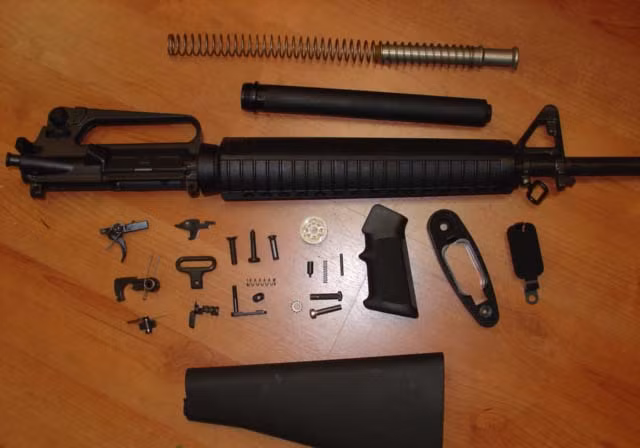 So sung truong AK-47 va M16: 