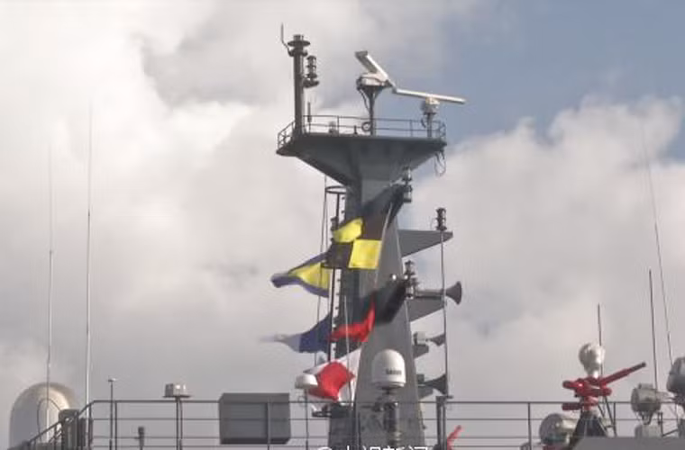 Các trang bị thông tin, radar trên tàu hậu cần GY820.