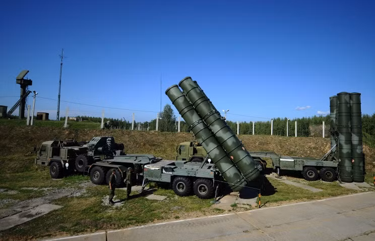 Nga hoan giao ten lua phong khong S-400 cho Trung Quoc