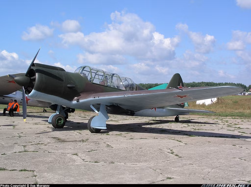 Dieu chua biet ve cong ty may bay Sukhoi lung danh-Hinh-2