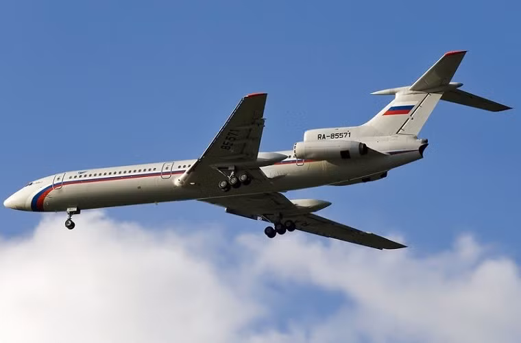 Dù được đánh giá là một mẫu máy bay thương mại tốt nhưng Tu-154 cũng dính vào không ít vụ tai nạn chết người, kể từ năm 1968 cho đến này Tu-154 đã gây ra ít nhất 39 vụ tai nạn.