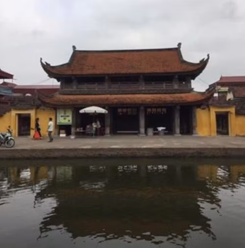 Den voi chua Keo Hanh Thien mot ngay xuan-Hinh-2