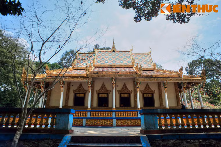 Theo thư tịch cổ, chùa được khởi công xây dựng vào từ năm 1569. Từ đó đến nay chùa được trùng tu nhiều lần, lần trùng tu lớn gần nhất là vào năm 2009.
