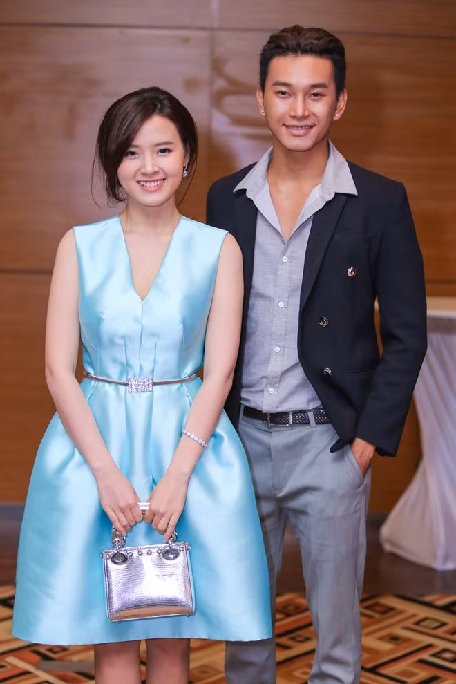 Hot boy Hoàng Kỳ Nam chụp ảnh cùng Midu.
