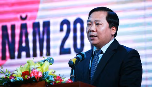 Từ tháng 12/2014, ông là Bí thư Trung ương Đoàn Thanh niên Cộng sản Hồ Chí Minh khóa X, Chủ tịch Hội Liên hiệp Thanh niên Việt Nam khóa VII, nhiệm kỳ 2014-2019. 