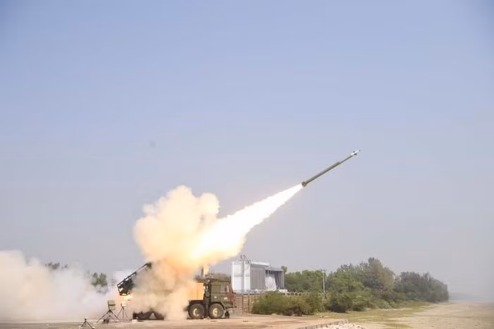 Lục quân Ấn Độ muốn có 22 trung đoàn rocket phóng loạt Pinaka vào năm 2026, trong đó có 12 trung đoàn Pinaka MkII.