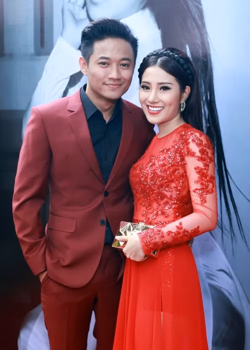Ngoài Minh Hằng, Quý Bình còn bị đồn hẹn hò ngọc nữ Bolero Tố My. Về nghi vấn tình cảm này, nam diễn viên phủ nhận hoàn toàn. Ảnh: Zing