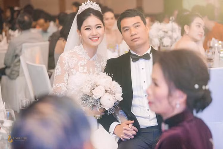 Cuối tháng 12/2018, Thanh Tú lên xe hoa với doanh nhân Thanh Phương.
