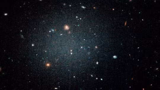 "Dải ngân hà ma quỷ" gần như trong suốt và có thể nhìn xuyên thấu - ảnh: SCIENCE PHOTO LIBRARY "Dải ngân hà ma quỷ" gần như trong suốt và có thể nhìn xuyên thấu - ảnh: SCIENCE PHOTO LIBRARY