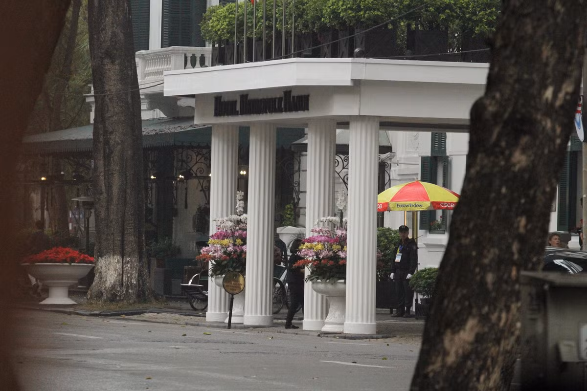 Zoom khách sạn Sofitel Metropole trước giờ “G” Thượng đỉnh Mỹ-Triều - Hình 2 Zoom khach san Sofitel Metropole truoc gio “G” Thuong dinh My-Trieu-Hinh-2