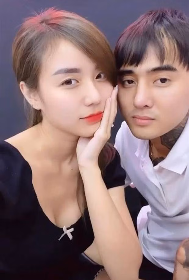 Cindy Lư và Đạt G từng có một khoảng thời gian hẹn hò vào năm 2021. Tuy nhiên thời điểm đó cả hai đã gặp rất nhiều áp lực từ dư luận nên đã nhanh chóng "đường ai nấy đi".