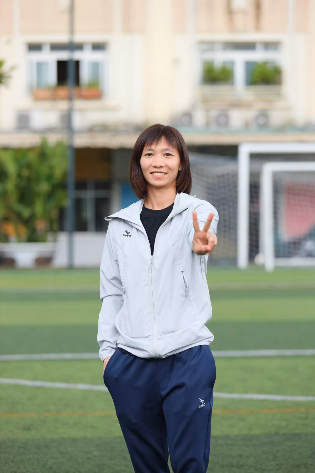 Ngoài đời thường, Thùy Trang thường lựa chọn phong cách thời trang giản dị, năng động. (Ảnh: FBNV)