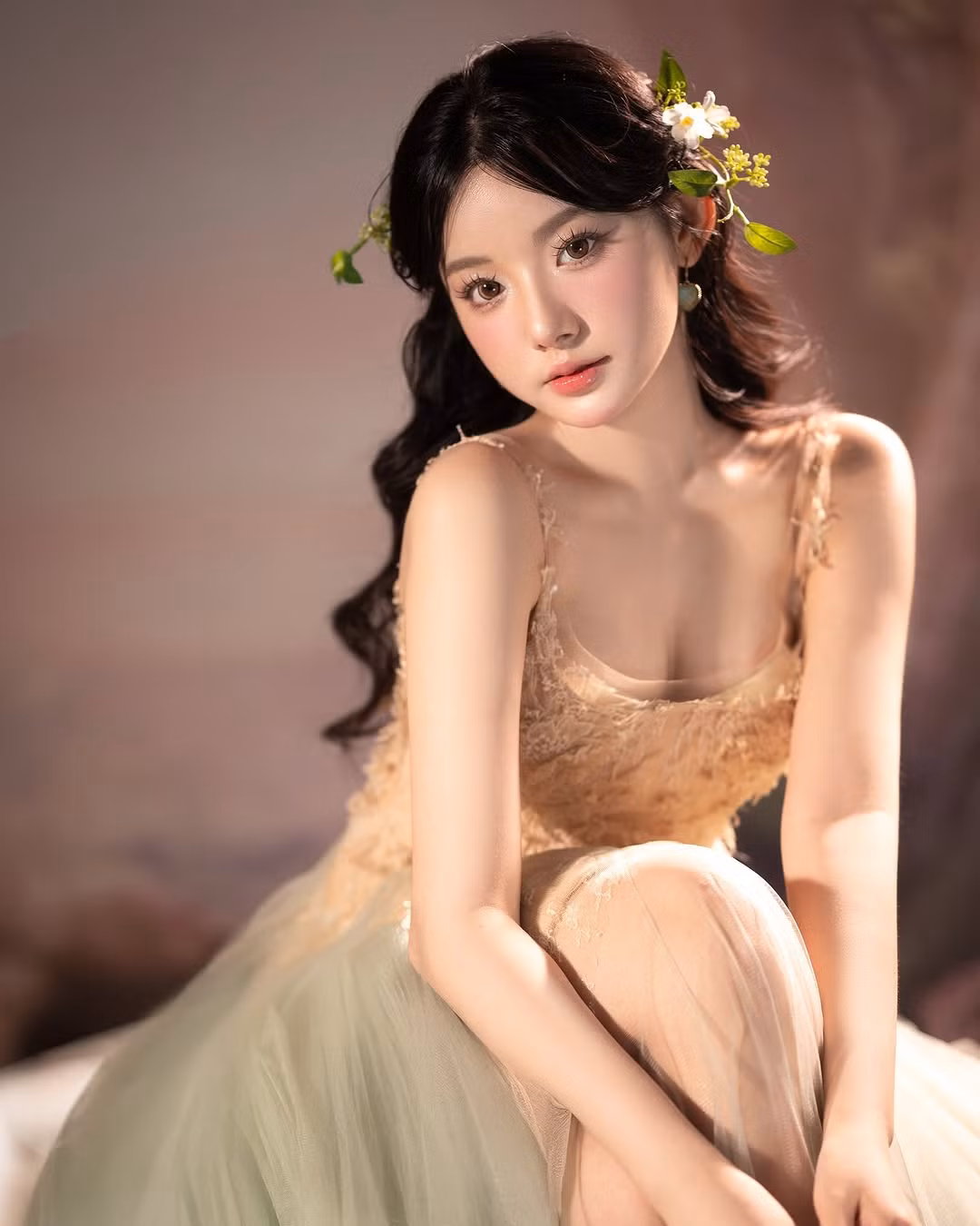 Bộ ảnh theo đúng style "tiên nữ" đúng với biệt danh của cô nàng được thực hiện gần đây.