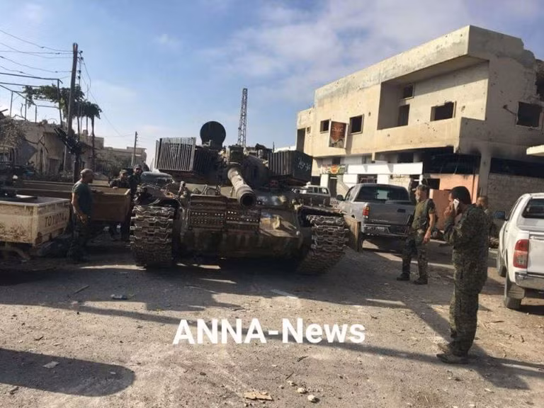 Hiện tại, lực lượng chính phủ Syria đang tiếp tục chiến dịch quân sự nhằm tái chiếm các khu vực còn lại ở Daraa hiện vẫn nằm dưới sự chiếm đóng của các nhóm phiến quân. Ảnh: ANNA - News.