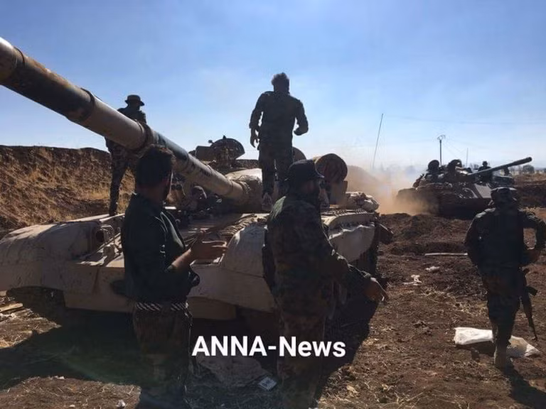 Rạng sáng ngày 25/6, Quân đội Syria bắt đầu mở cuộc tấn công quy mô lớn nhằm giành lại quyền kiểm soát toàn bộ nửa phía nam của thành phố Daraa từ tay các nhóm phiến quân nổi dậy. Ảnh: ANNA - News.