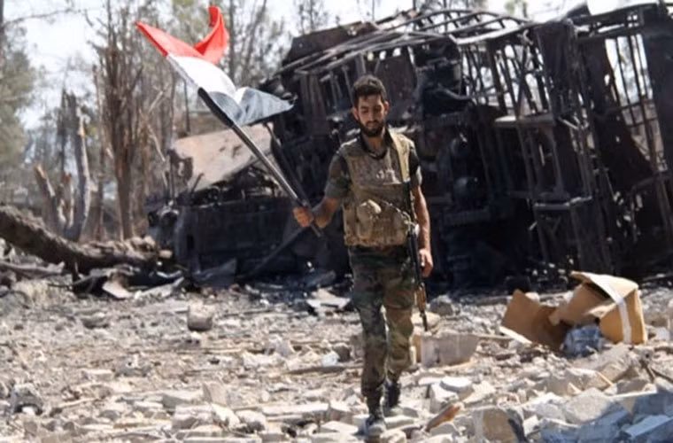 Bộ Quốc phòng Nga ngày 25/6 thông báo các Lực lượng Vũ trang Syria đã tiêu diệt ít nhất 70 tay súng khủng bố ở khu vực Tây Nam Syria. Ảnh: FNA.