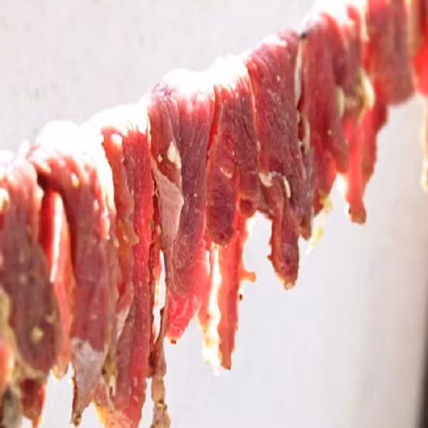 Hoang mang và hoảng sợ, bà chạy vào nhà đóng chặt cửa lại. Hôm sau, bà cùng chồng là ông Harrison Gill ra hiện trường để kiểm tra kỹ "cơn mưa thịt" từ trên trời rơi xuống trên.