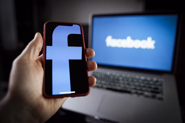 Vụ việc này chính là lời cảnh tỉnh cho người dùng Facebook không lưu truyền văn hóa phẩm đồi trụy, nội dụng nhạy cảm dưới bất kỳ hình thức nào, đặc biệt là thông qua mạng xã hội.