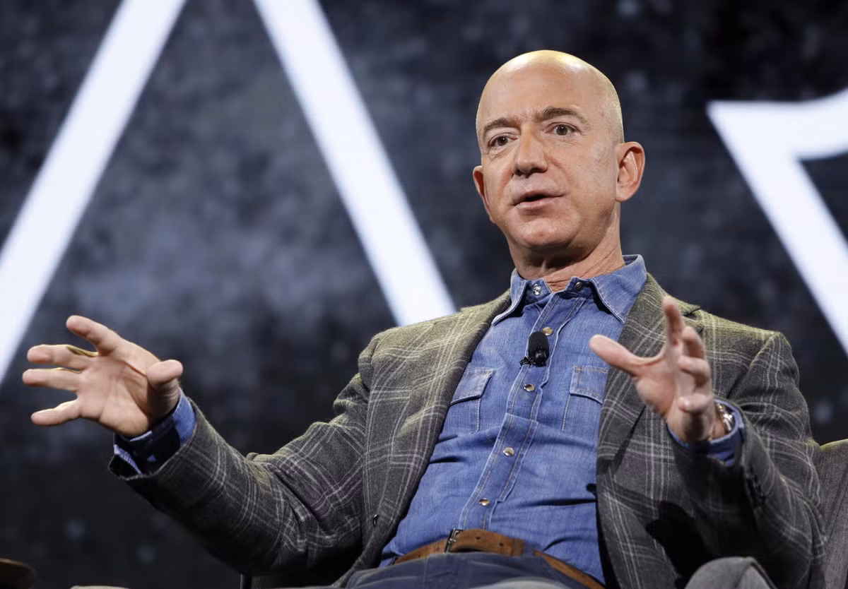 Duong den thanh cong cua “ong vua” thuong mai dien tu Jeff Bezos