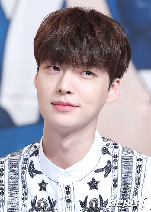 Trước lời tố của Goo Hye Sun, đông đảo cư dân mạng xứ Hàn chỉ trích Ahn Jae Hyun.