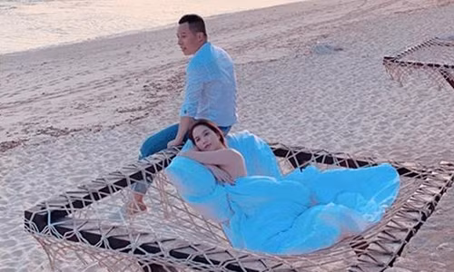 Ngoc Trinh khoa than tai Bali bi nem da vi phan cam-Hinh-2
