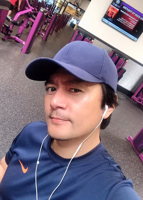 Nam diễn viên tìm được cuộc sống bình yên tại Mỹ.