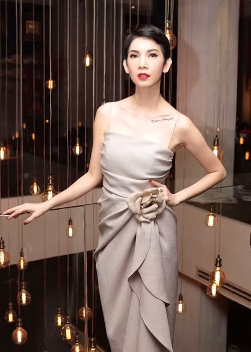 Xuân Lan.