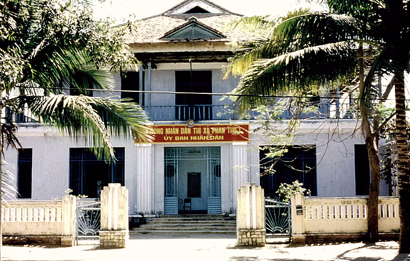 Trụ sở Hội đồng Nhân dân Thị xã Phan Thiết, tỉnh Bình Thuận.
