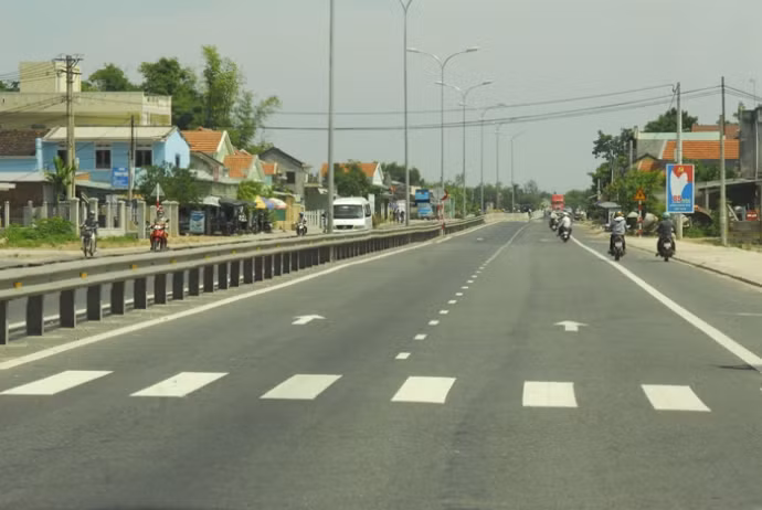 Tu 22h toi 27/9, cam xe duong dai di vao tam bao Quang Nam - Da Nang