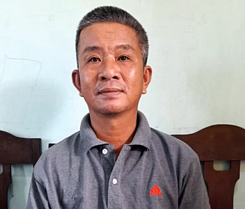  Đầu thú sau 22 năm trốn truy nã: Công an huyện Đại Lộc (Quảng Nam) xác nhận, đối tượng Tăng Tấn Công (SN 1975, trú xã Đại Lãnh, huyện Đại Lộc) đã đến cơ quan Công an đầu thú sau 22 năm trốn truy nã. Theo hồ sơ vụ án, cuối năm 1999, Công và ông Cao Viết C. xảy ra mâu thuẫn dẫn đến xô xát. Sau khi bị ông C. dùng dao nhọn đâm một nhát gây thương tích, Công lấy con dao thái chuối quay lại chém một nhát vào chân phải ông C. Do không được đưa đi cấp cứu kịp thời, ông C. đã tử vong sau đó. 