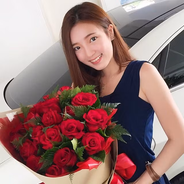 Ngoài làm người mẫu, Pampam còn thử sức và cũng khá thành công trong vai trò MC truyền hình, diễn viên, đóng MV nhạc, các clip giới thiệu ngắn trên truyền hình.